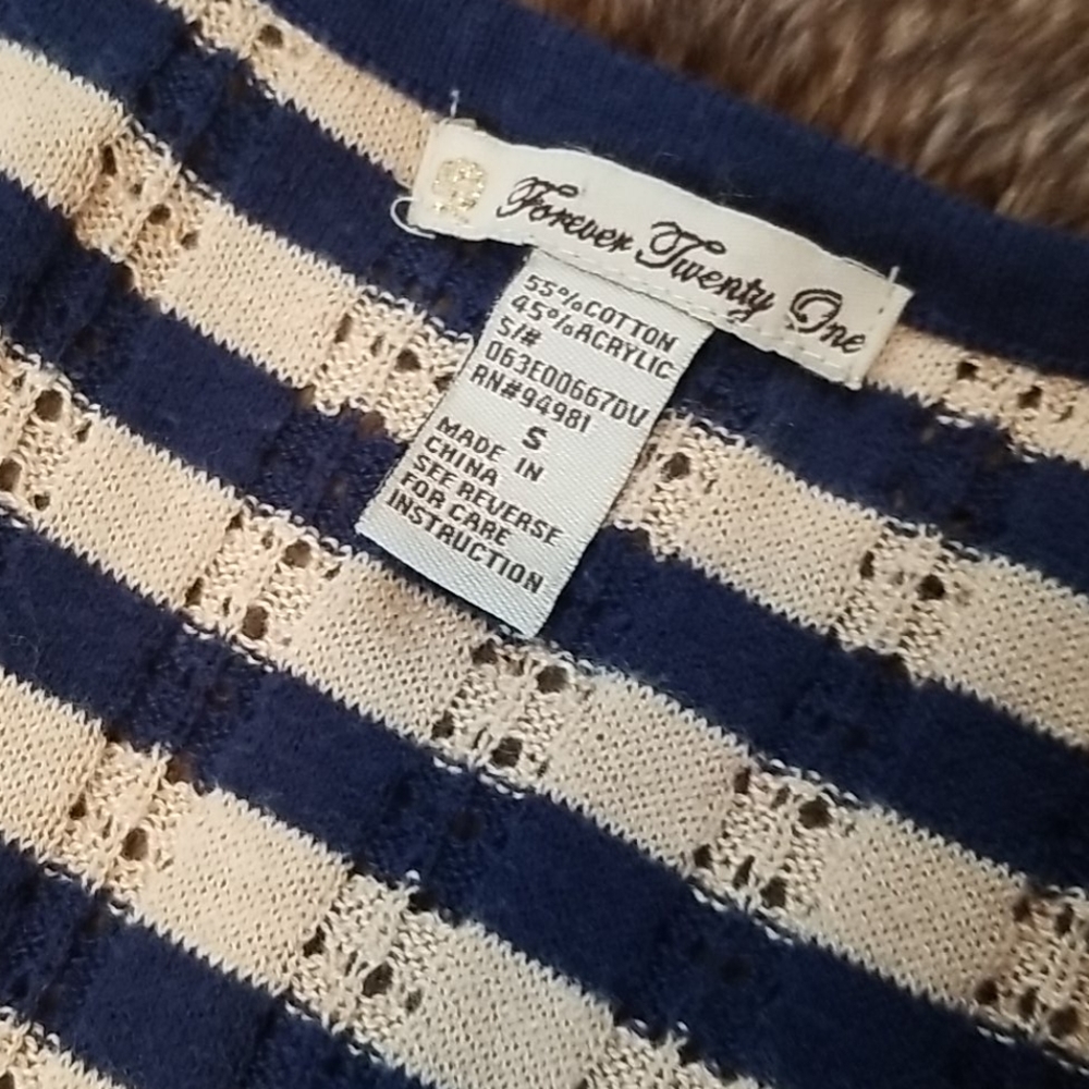 Knit Wrap Dress V Neck, Long Belt. - Picture 7 of 16